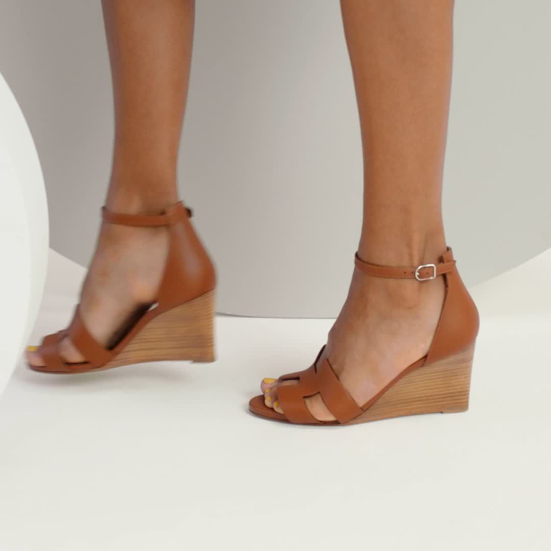 Hermes Legend Sandal (Gold )