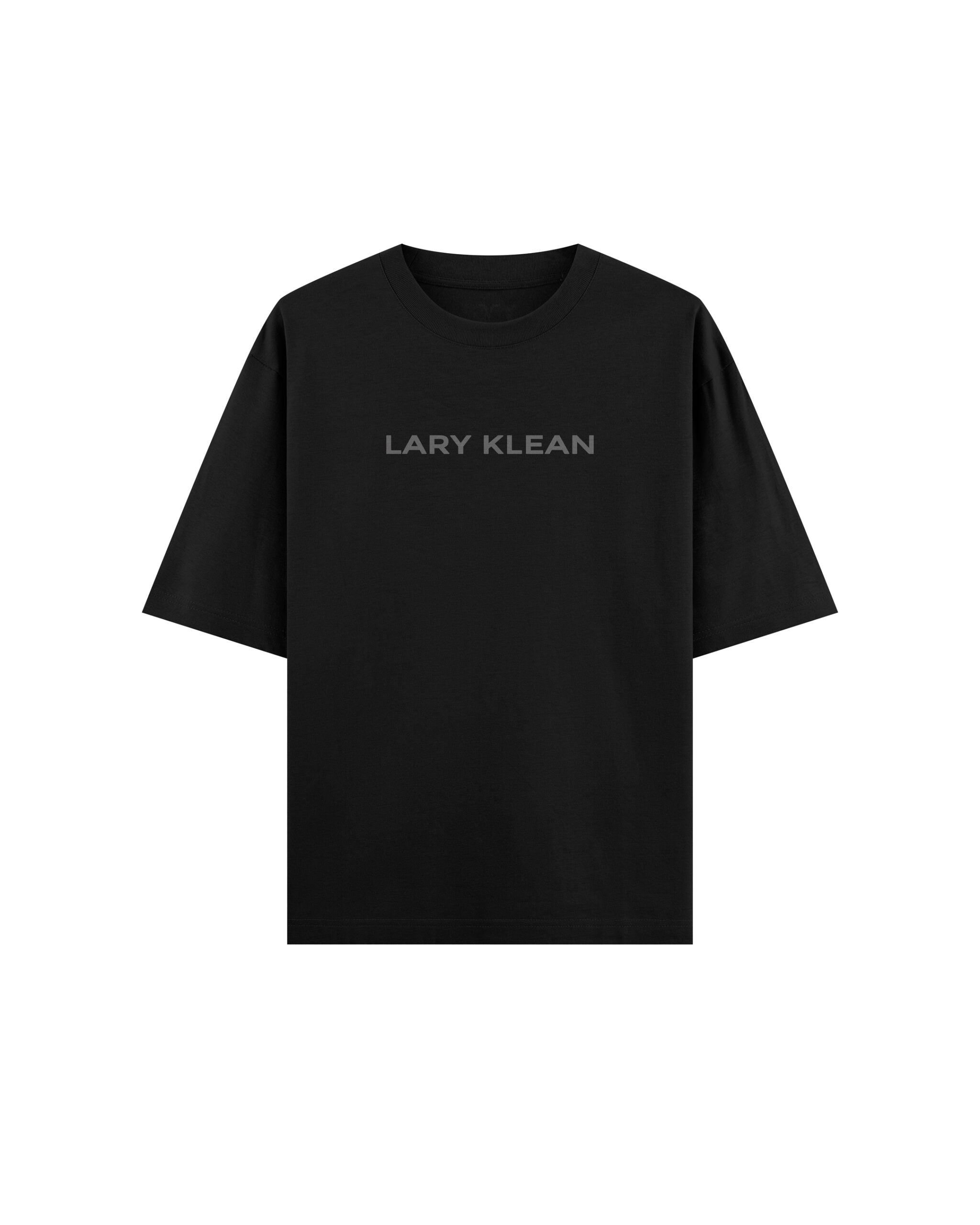 This Black Tee is inspired by the timeless wisdom: “Why do we fall, sir? So we can learn to pick ourselves up.” , available at Cop Underdog In-store and ready to ship.