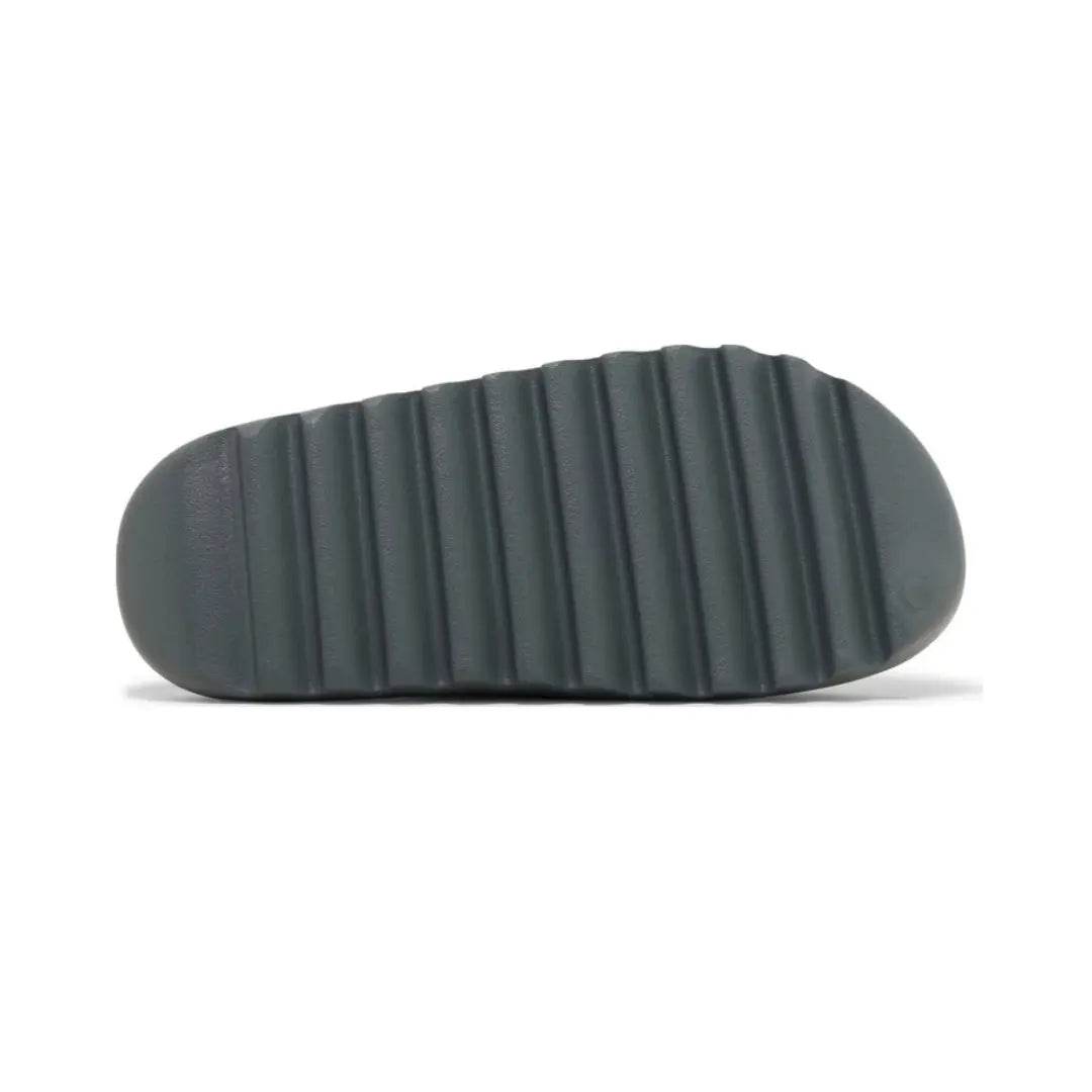 Adidas Yeezy Slide "Marine"